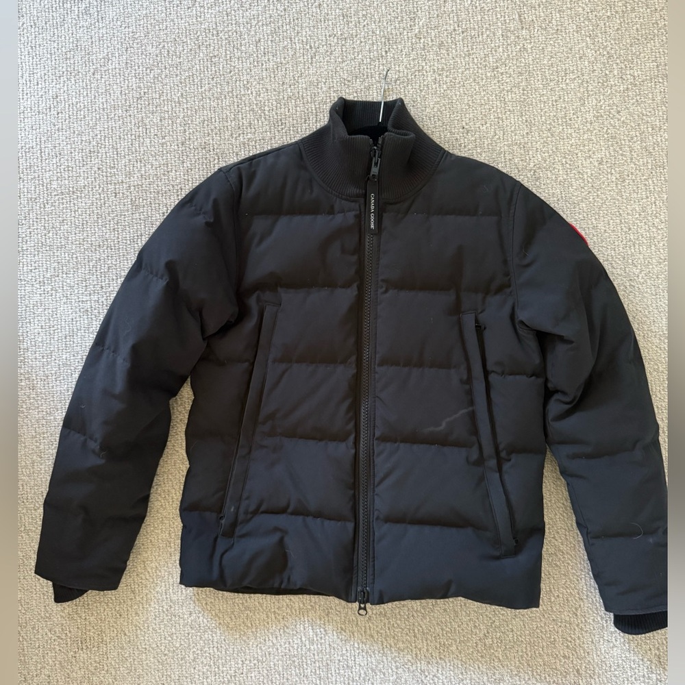 Canada Goose Men's Woolford slim fit quilted arctic tech down jacket